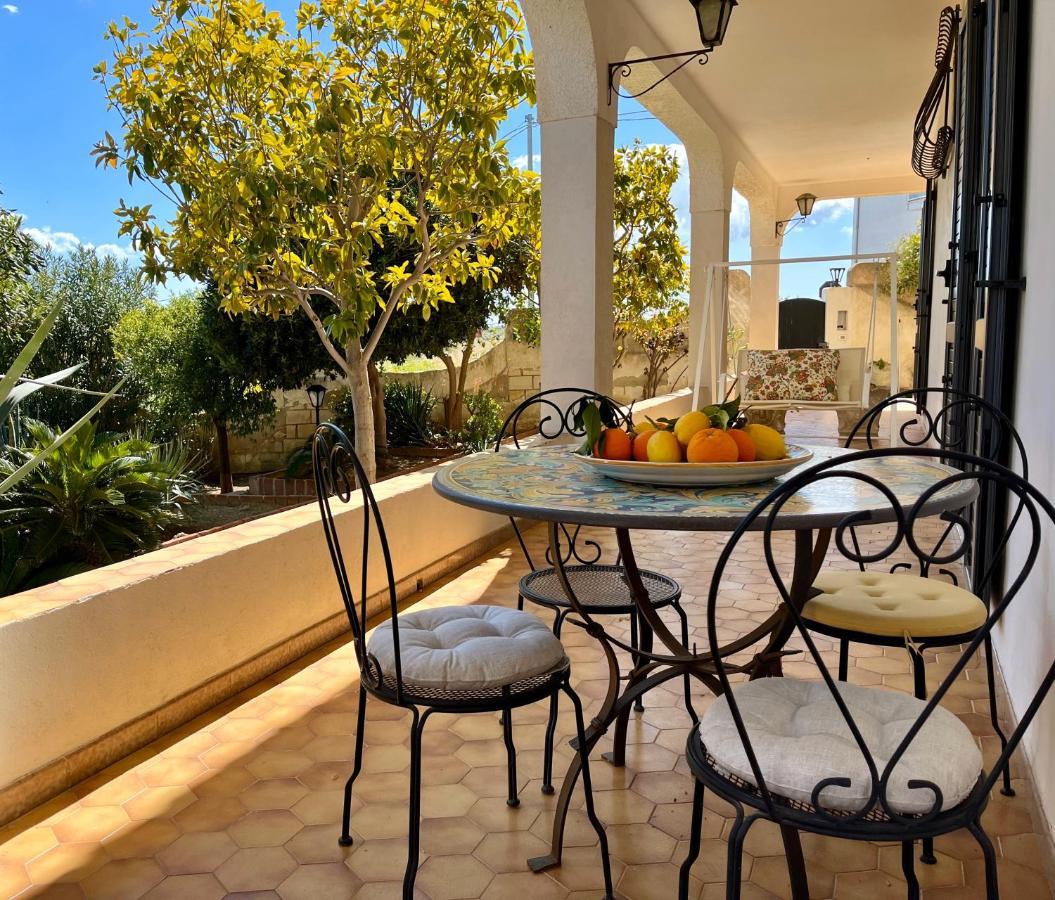 Villa Letizia Rooms & Apartments Ното Екстериор снимка